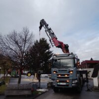 Kranarbeiten mit Lkw der Leitner GesmbH